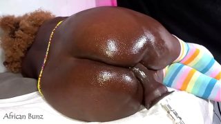I Can’t Stop Cumming! Fuck Machine Makes My Pussy Leak!